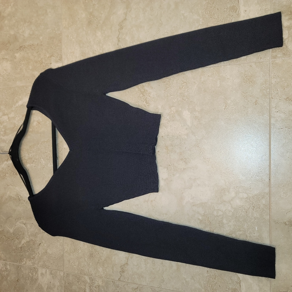 Black super stretchy crop top